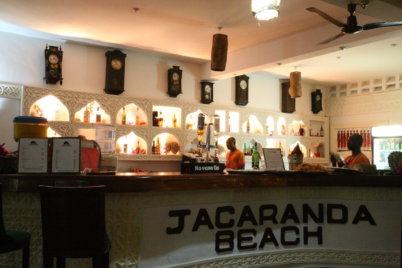 Jacaranda Beach Resort 와타무 외부 사진