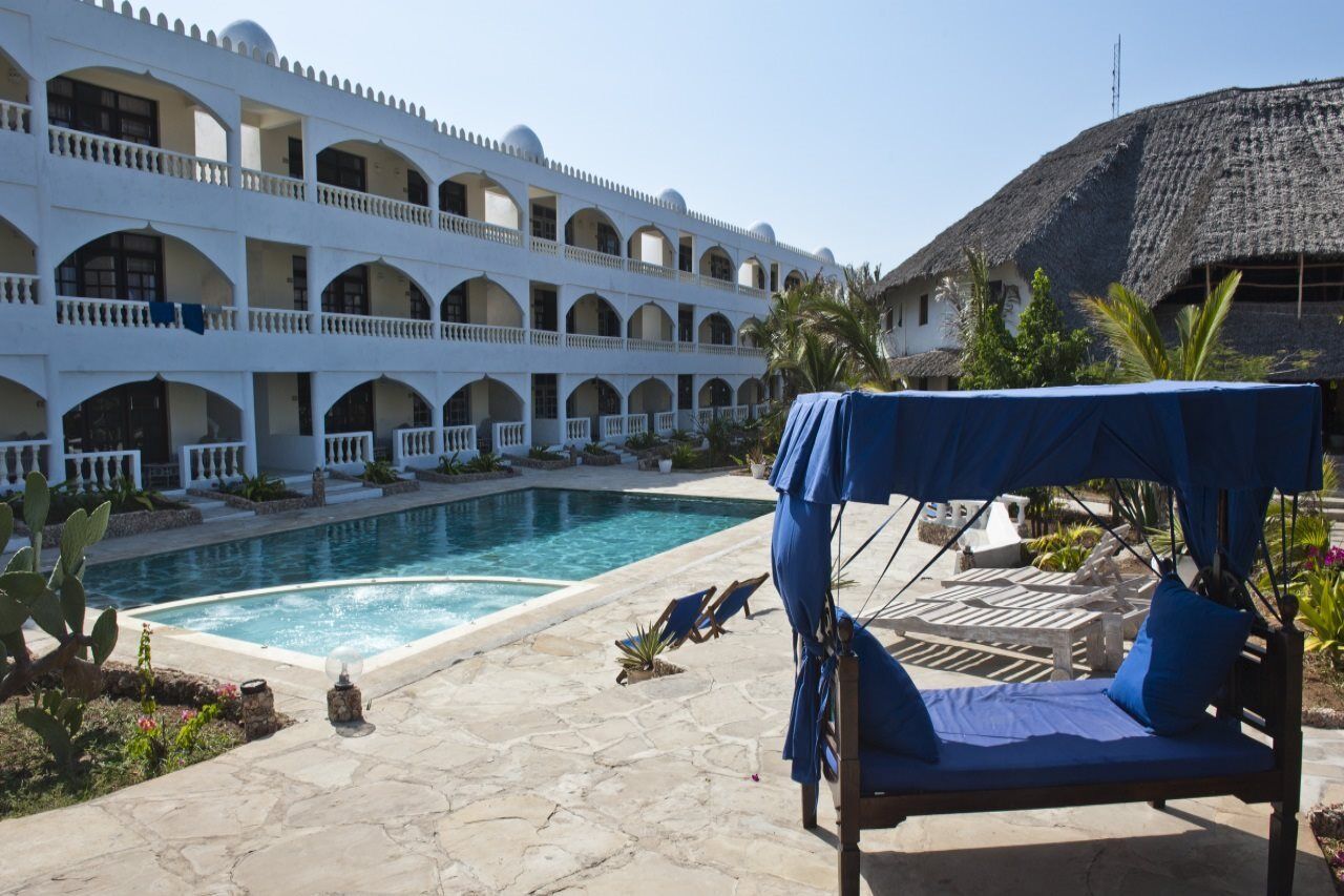 Jacaranda Beach Resort 와타무 외부 사진