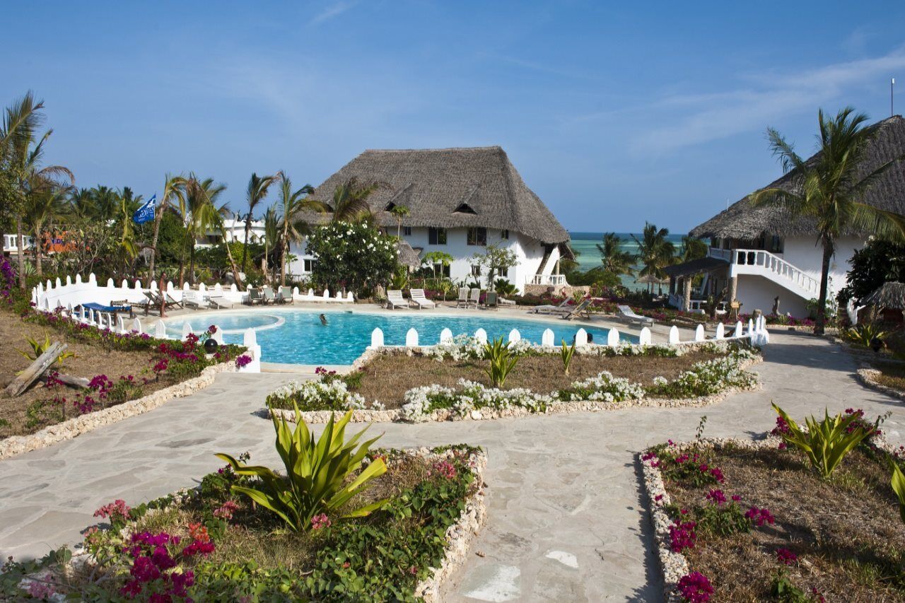 Jacaranda Beach Resort 와타무 외부 사진