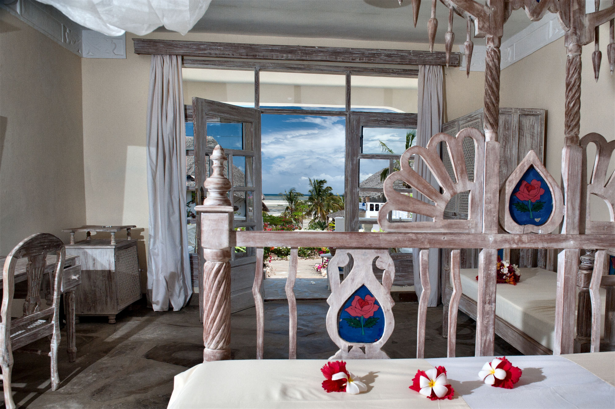 Jacaranda Beach Resort 와타무 외부 사진